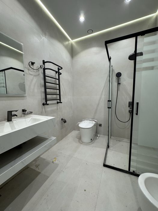 Срочно! Дом 300м² 2.5 сотки ТТЗ Корзинка гараж