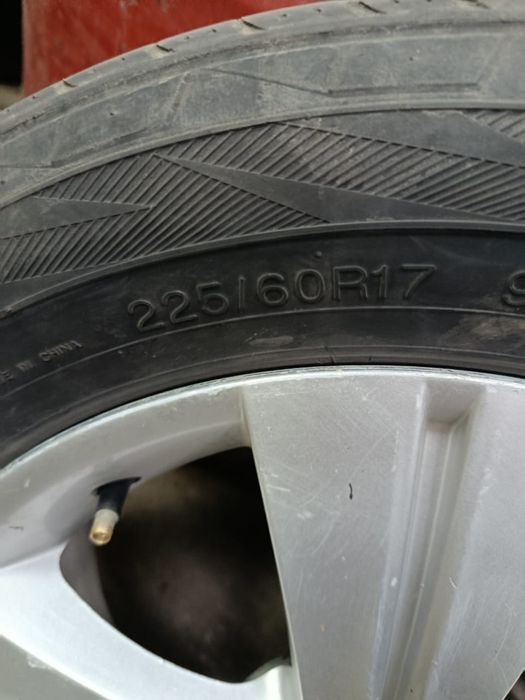 Шины летние продам