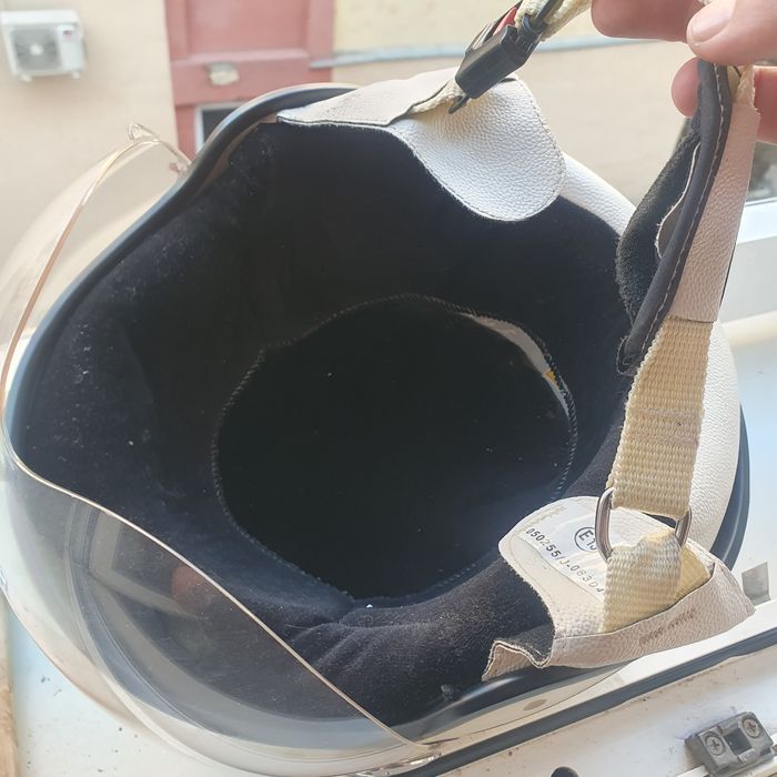 Cască de protecție!