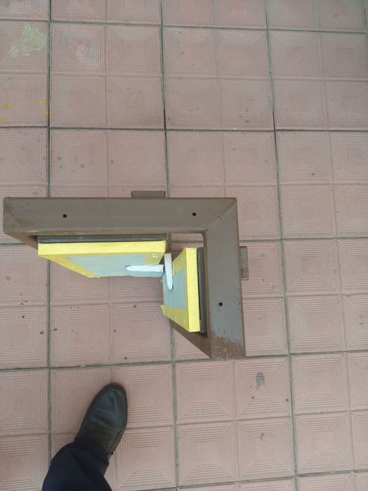 Люк невидимка угловая изготовления под заказ  любго размера