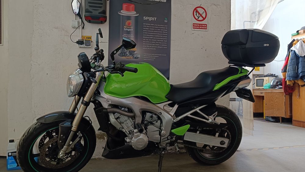 Yamaha FZ6 Naked