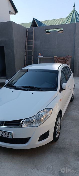 Автомобиль ЗАЗ Форза