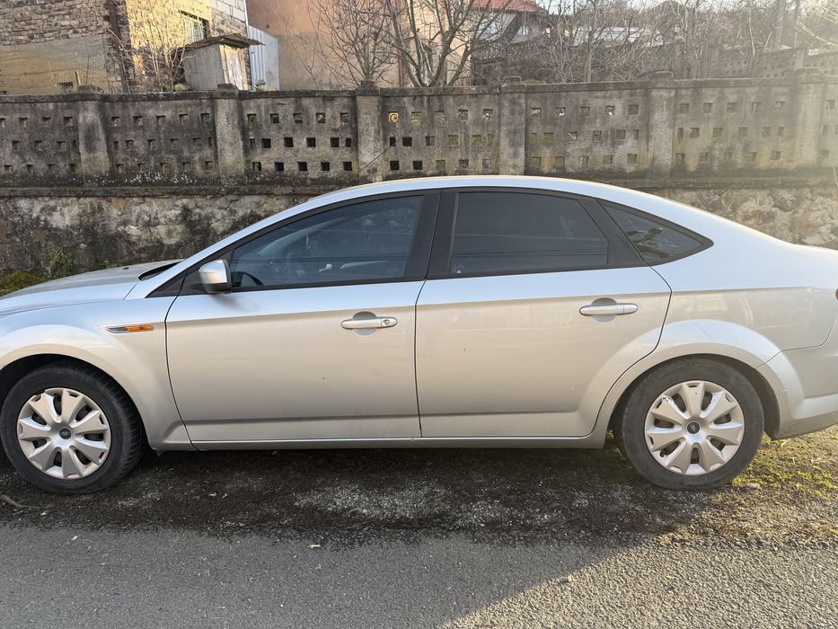 Vand Ford Mondeo