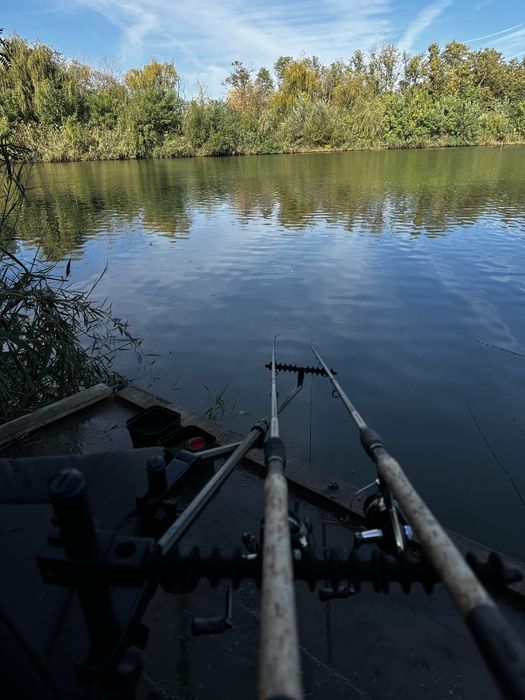 Scaun caprelan cu masa si fedder arm