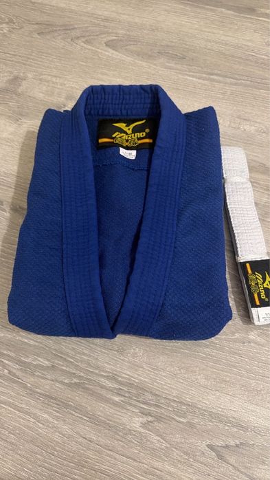 продам кимоно для дзюдо