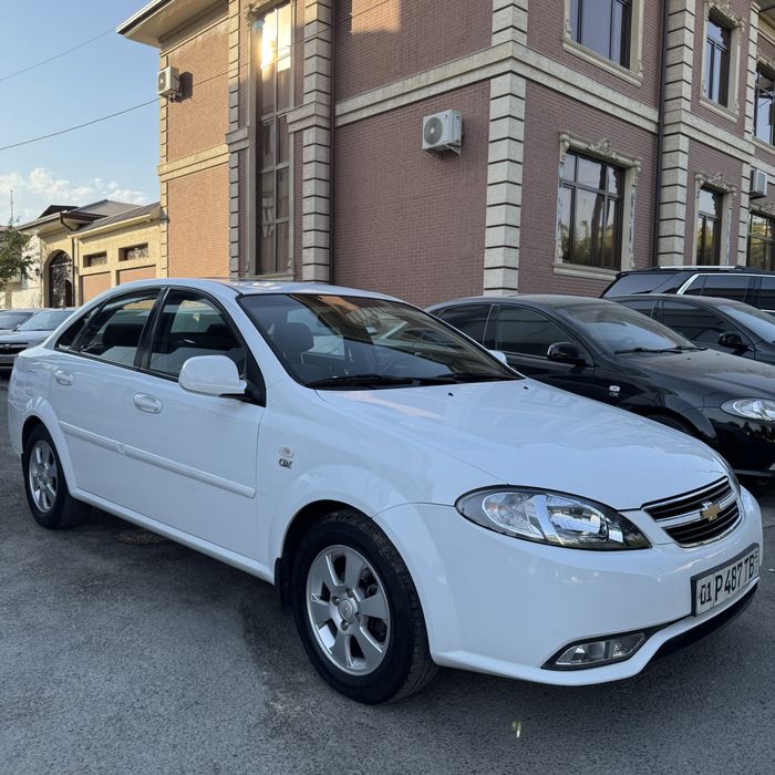 Gentra 2019 avtamat / 4 pak gaz