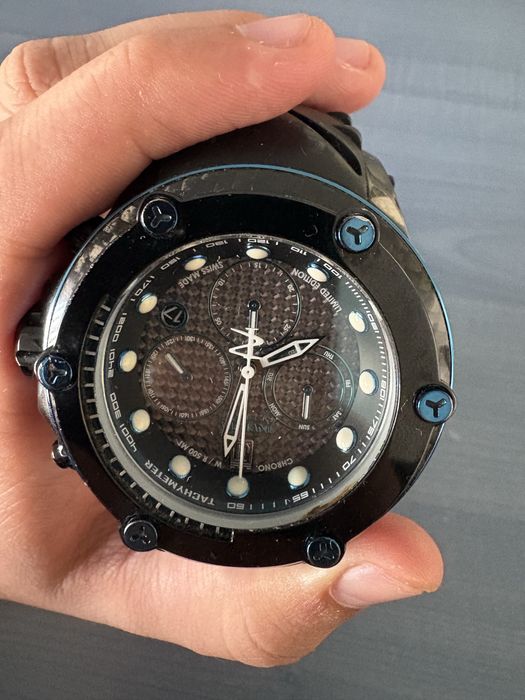 Ceas Invicta