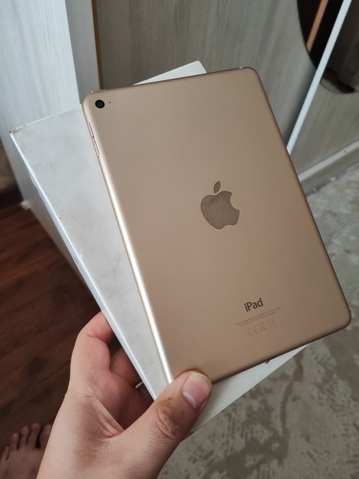 Apple iPad 4 Mini 128 GB WiFi ideal Polniy Komplekt arzon narxda