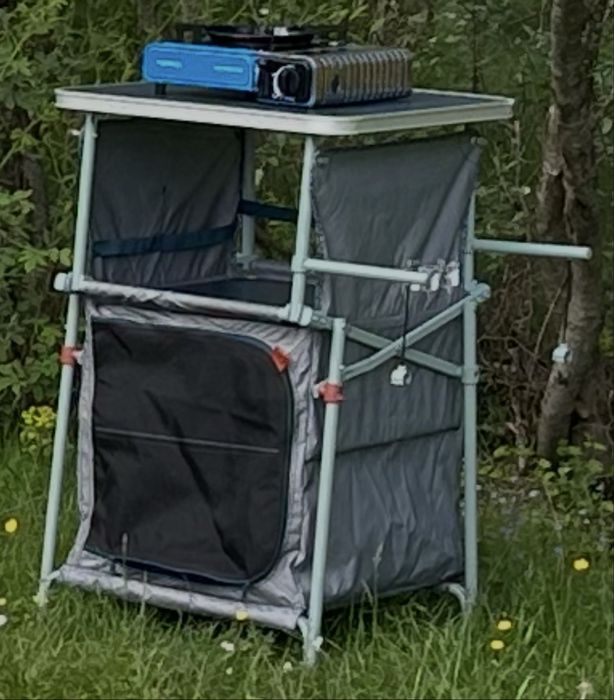 Mobilier bucătărie camping  pliabil + aragaz