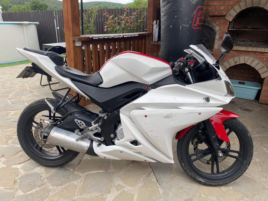 Dezmembrez Yamaha yzf/mt 125  r125 2008-2022