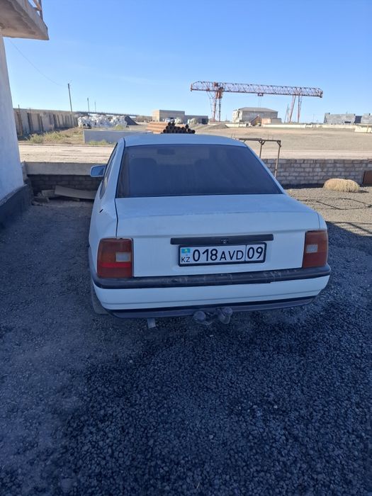 Продаётся опель вектра 1989г