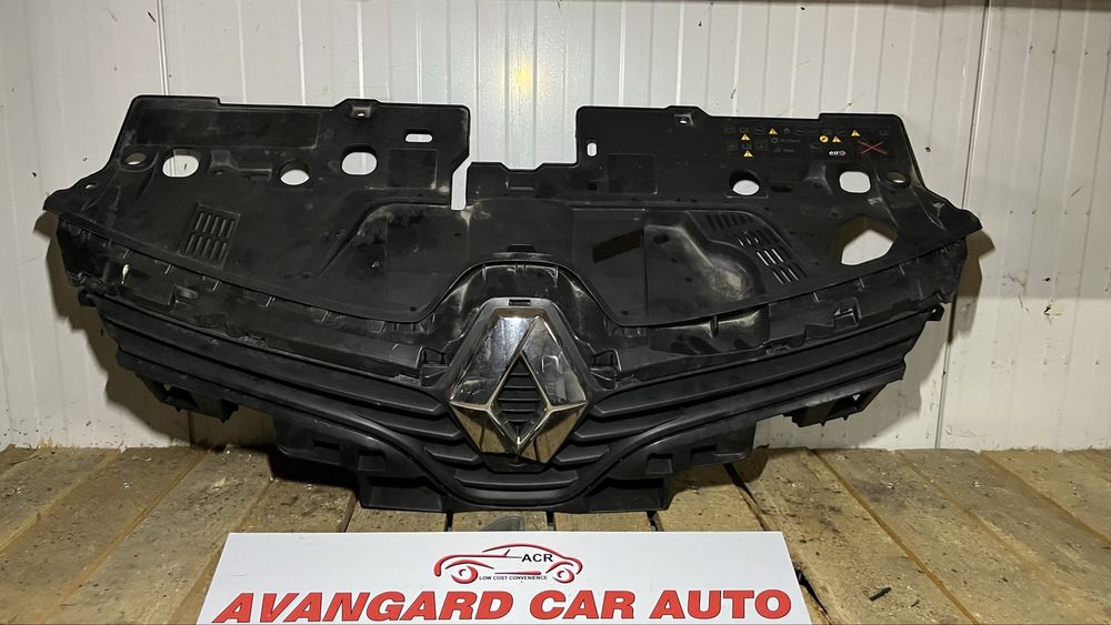 2 броя Решетка/маска Renault Clio 4 (2012-2020)