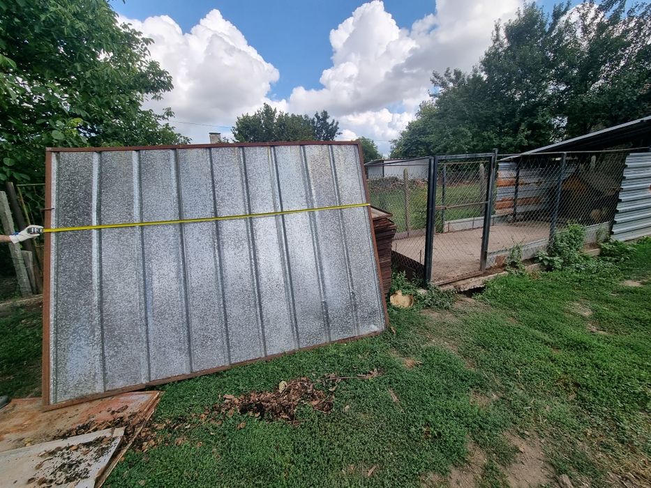 Оградни платна  от винкел и ламарина