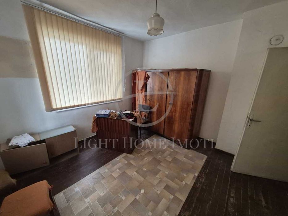 Продава се Тристаен апартамент в Пловдив, Съдийски - 98 кв.м за 1666 €/кв.м - Снимка #4