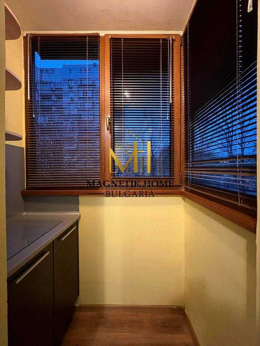 Великолепен двустаен апартамент до у-ще Братя Миладинови