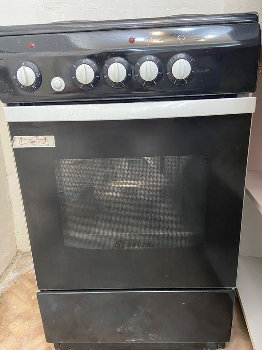 Продам электроплиту deluxe