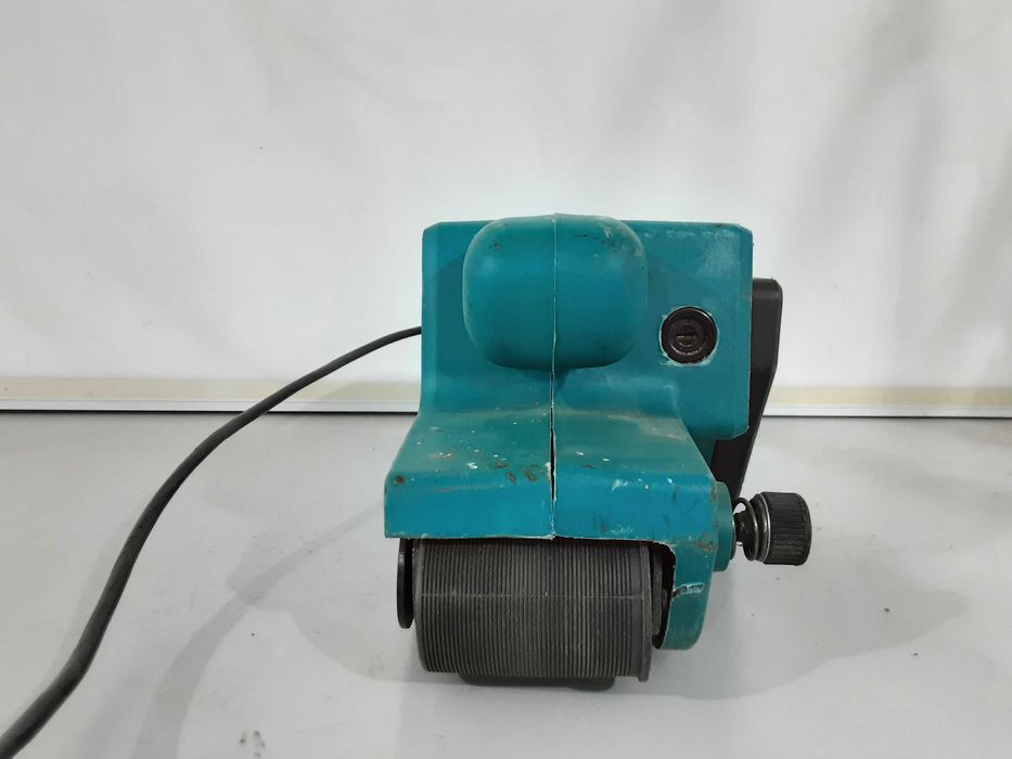 Лентов шлайф - Silverline 900 W