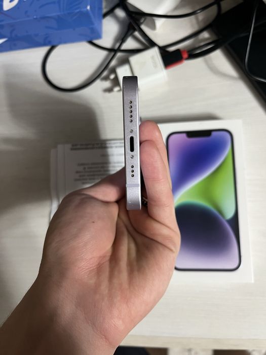 Iphone 14 , 128gb, мошенники взломали