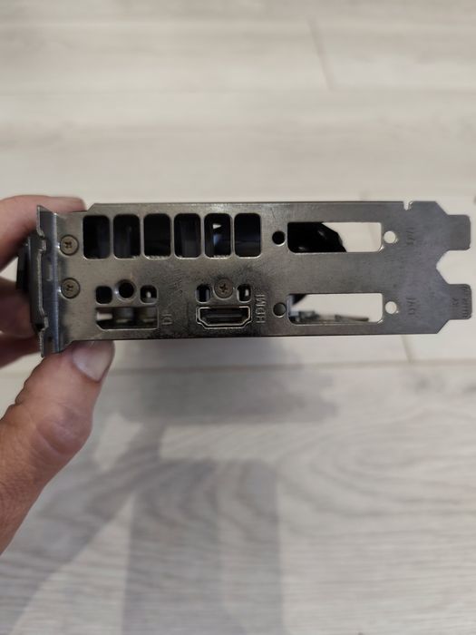 Placa Video AMD Radeon Rx 470  4 GB RAM