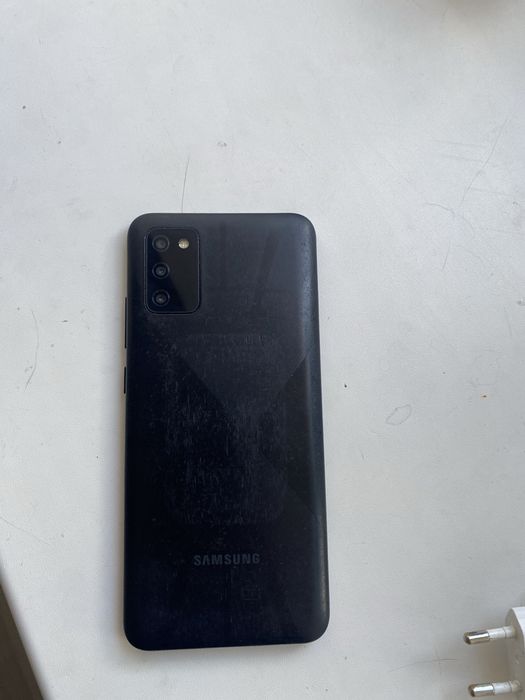 Продам самсунг А02с