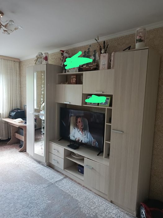 Продам стенку срочно