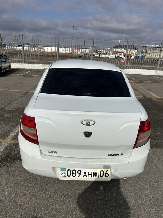 Продаю лада гранта 2013