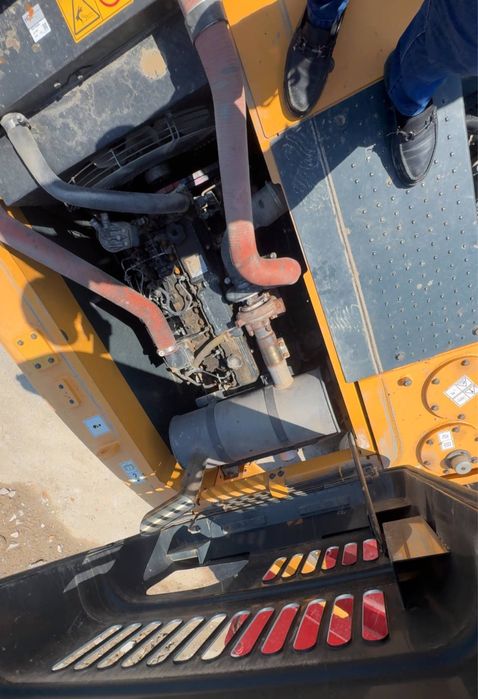 Екскаватор сотилади 180W-9s