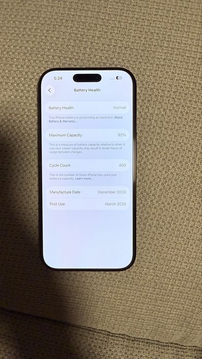 iPhone 16 Pro 128GB Black Titanium – отлично състояние, с гаранция