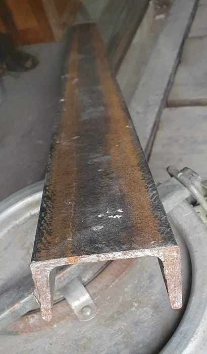 Швеллер N8 остаток 1,5 метра