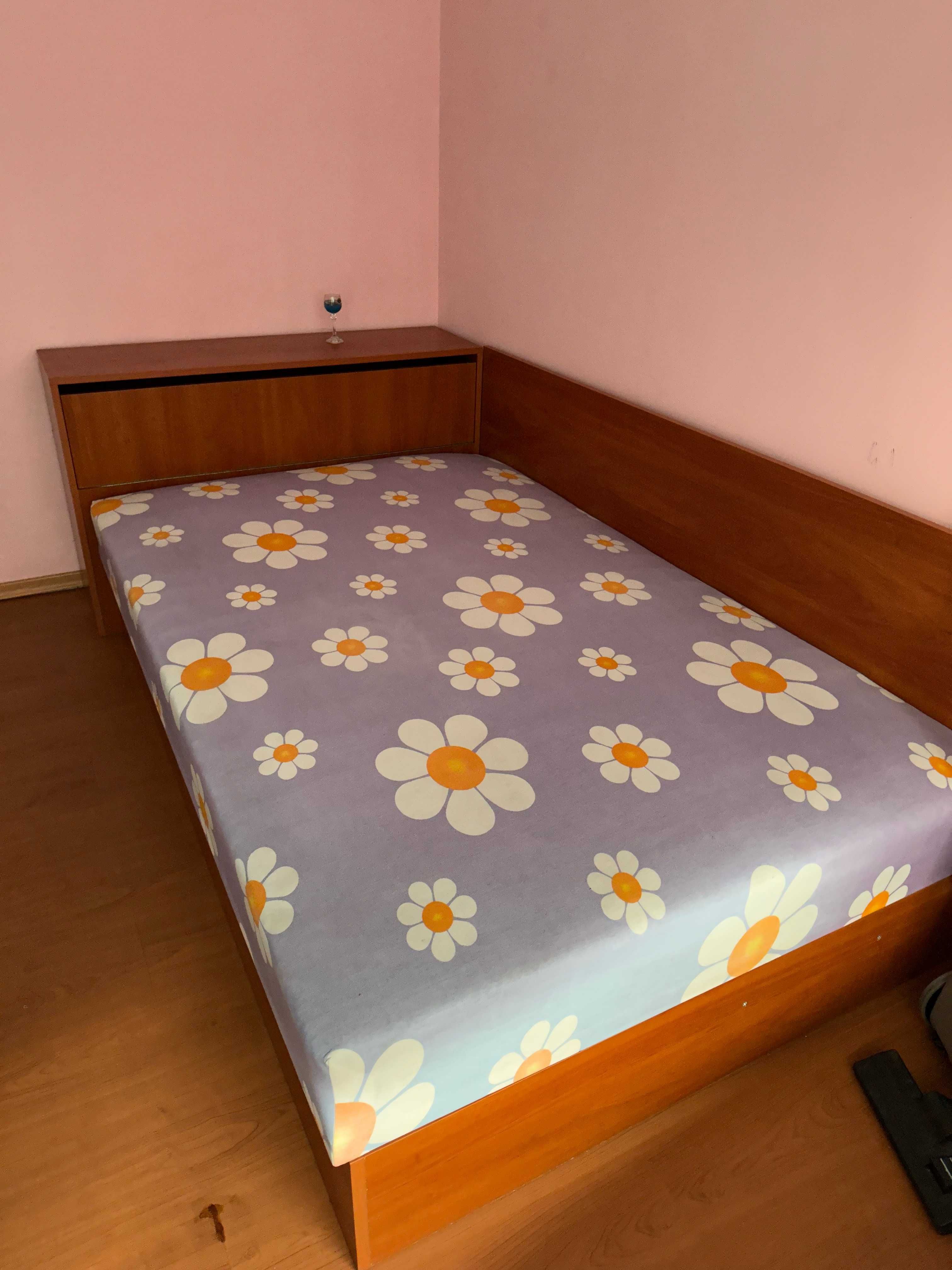 Спалня Приста с ракла и матрак гр. Русе Център • OLX.bg