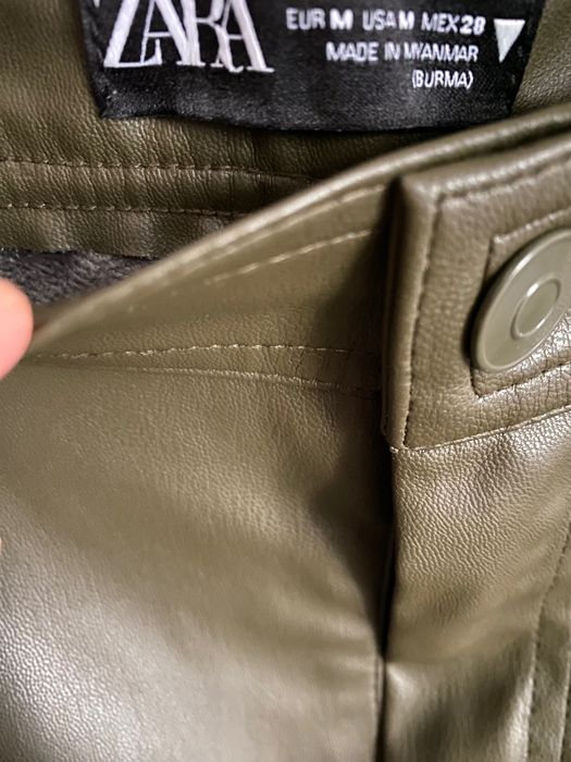 Pantaloni pt. femei, Zara