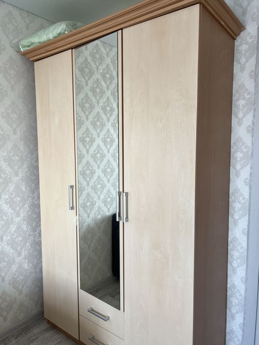 Продам шкаф в хорошем состоянии