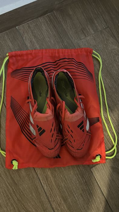 Adidas predator fold over tongur