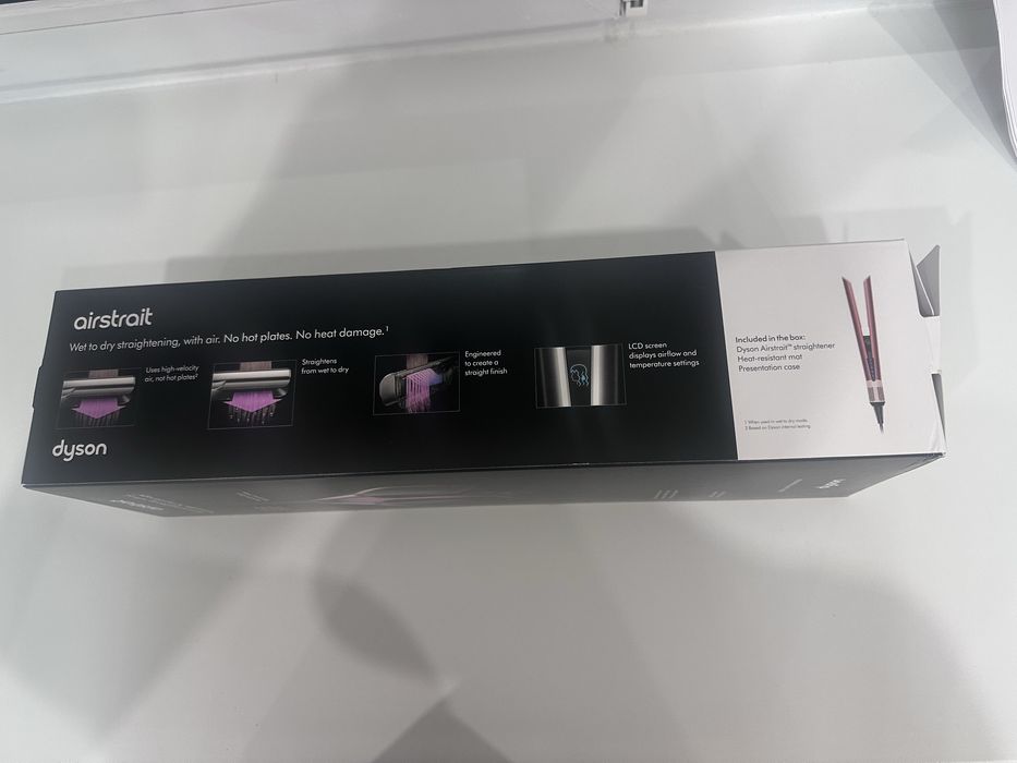 Продам Dyson Airstrait