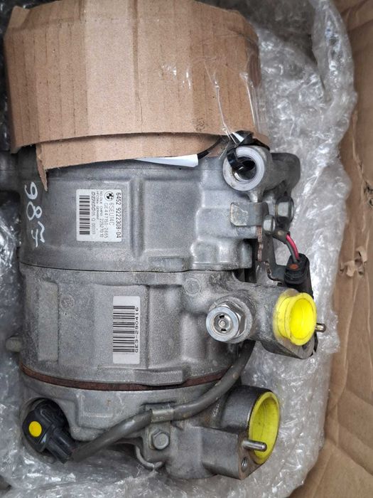 Vând compresor auto BMW seria 1 F20