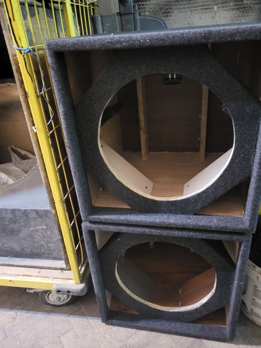 Боксове за 15 инчови говорители