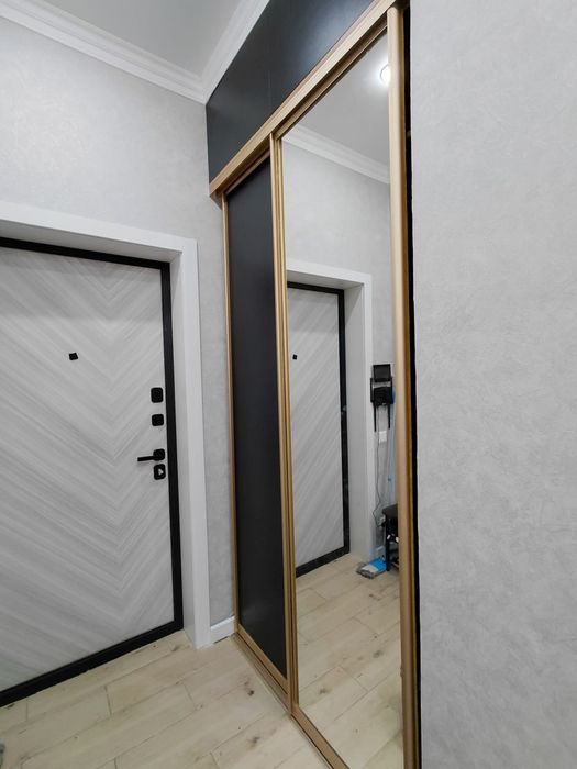 Шкаф для прихожей купе