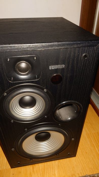 Sistem PC răcire  lichid - componente Custom + Boxe  Edifier 2730