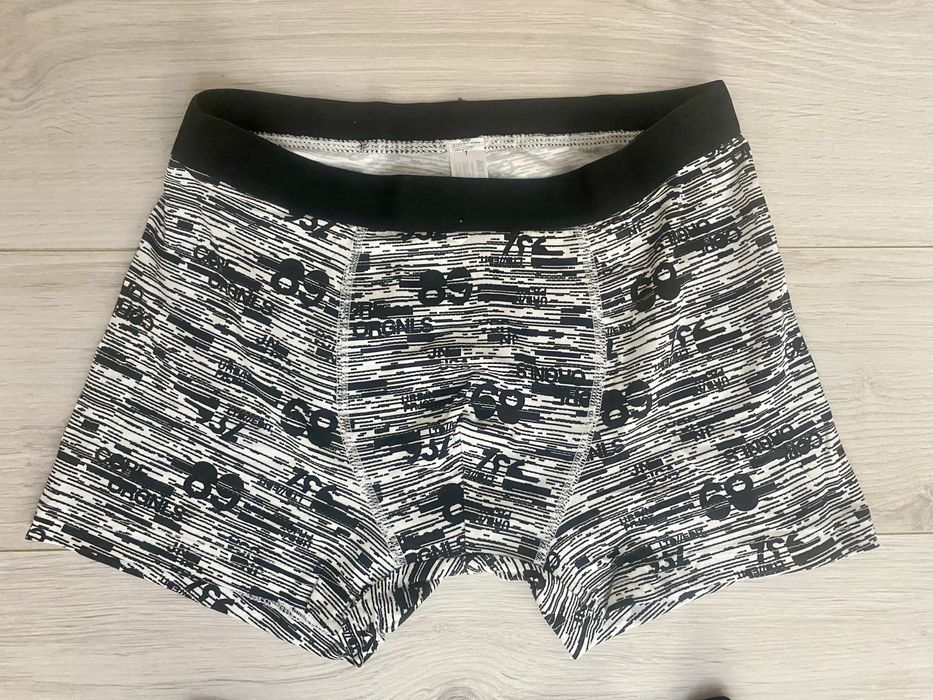 Set 2 perechi boxeri marime 158/164, noi