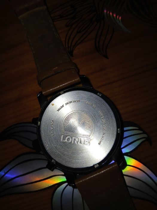 CEAS LORUS  cu curea din piele