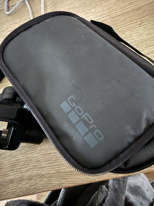 go pro hero 6 cu incarcator bat pentru miscare borseta si husa