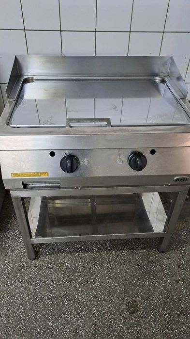 De vanzare echipamente si mobilier HORECA second hand