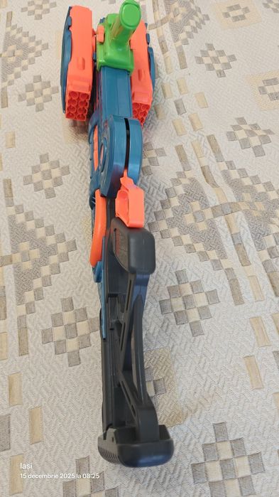 Pușca Nerf mega Gun Flip 32