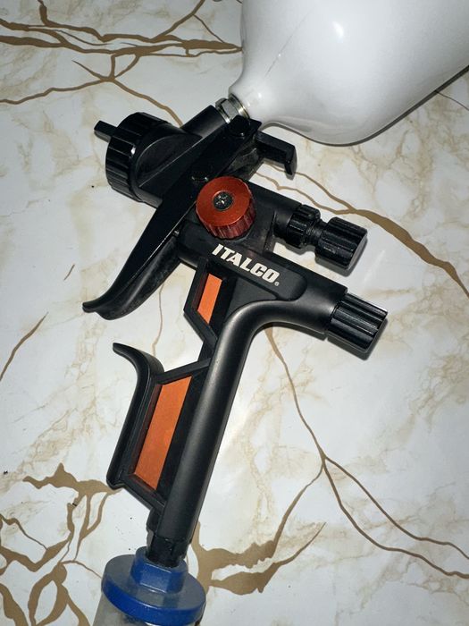Автобояджийски пистолет Italco Gloss 2