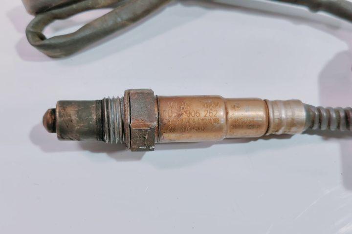 Sonda Lambda  057906262 Volkswagen VW Golf a 5-a generatie seria