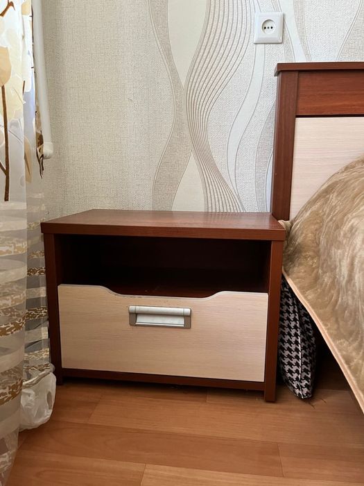 Спальный гарнитур