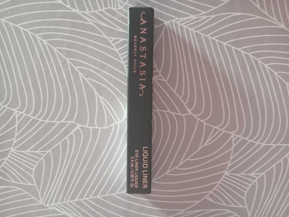 Грим козметика...