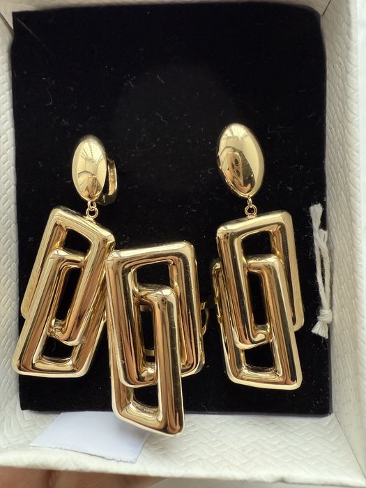 Продам золотой комплект модель Итальянский