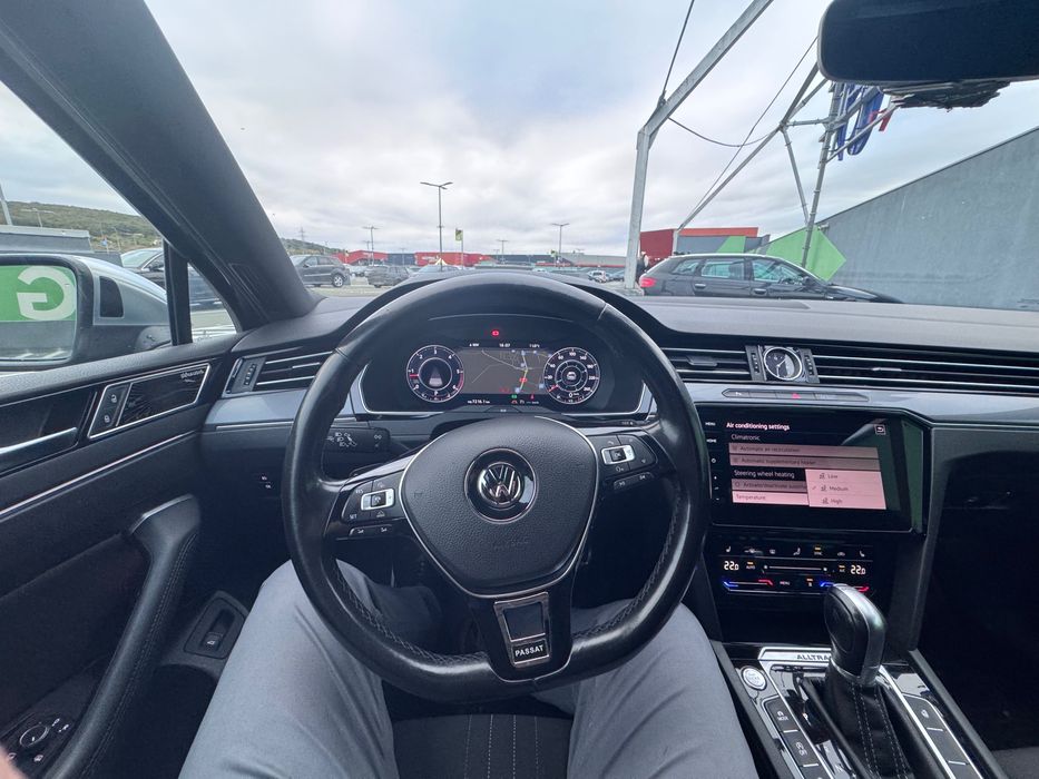 Volkswagen Passat B8 Alltrack - 190cp diesel - Webasto Volan Incalzit