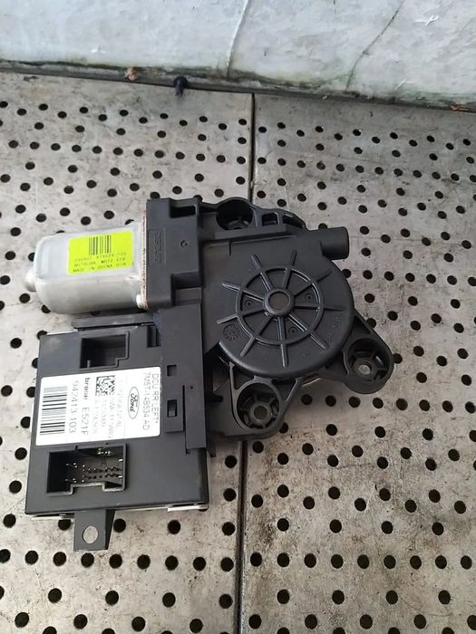 Motoras macara stanga spate ford c max 1 7m5t14b534ad 5wk11588g 979039100